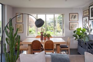 Dining Room - click for photo gallery